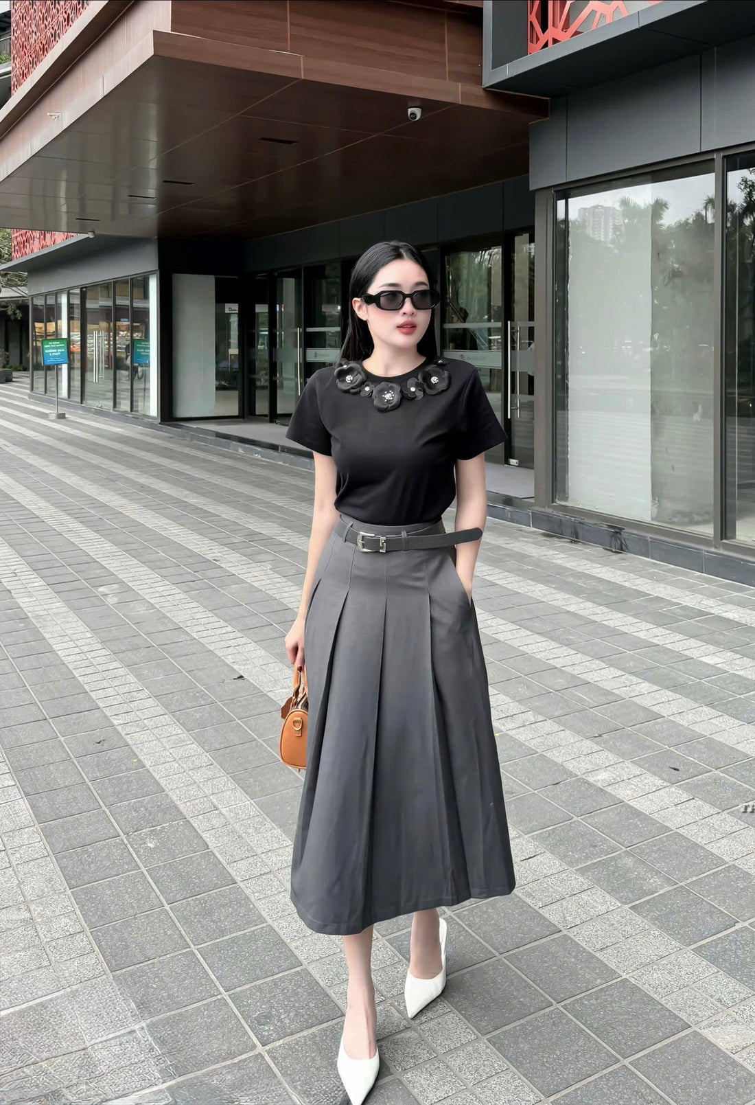 Pleated A-Line Midi Skirt with Belt
