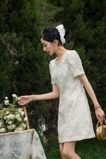Back Ribbon Dress