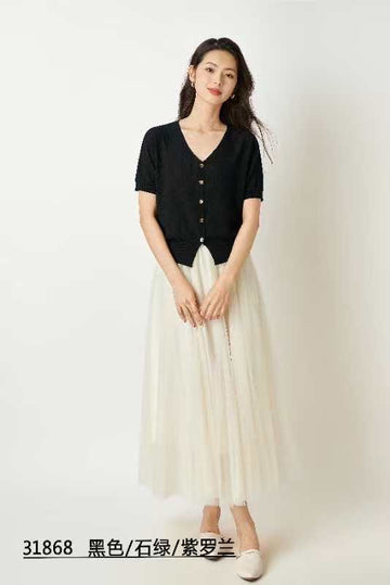 V neck mongtoghi shirt